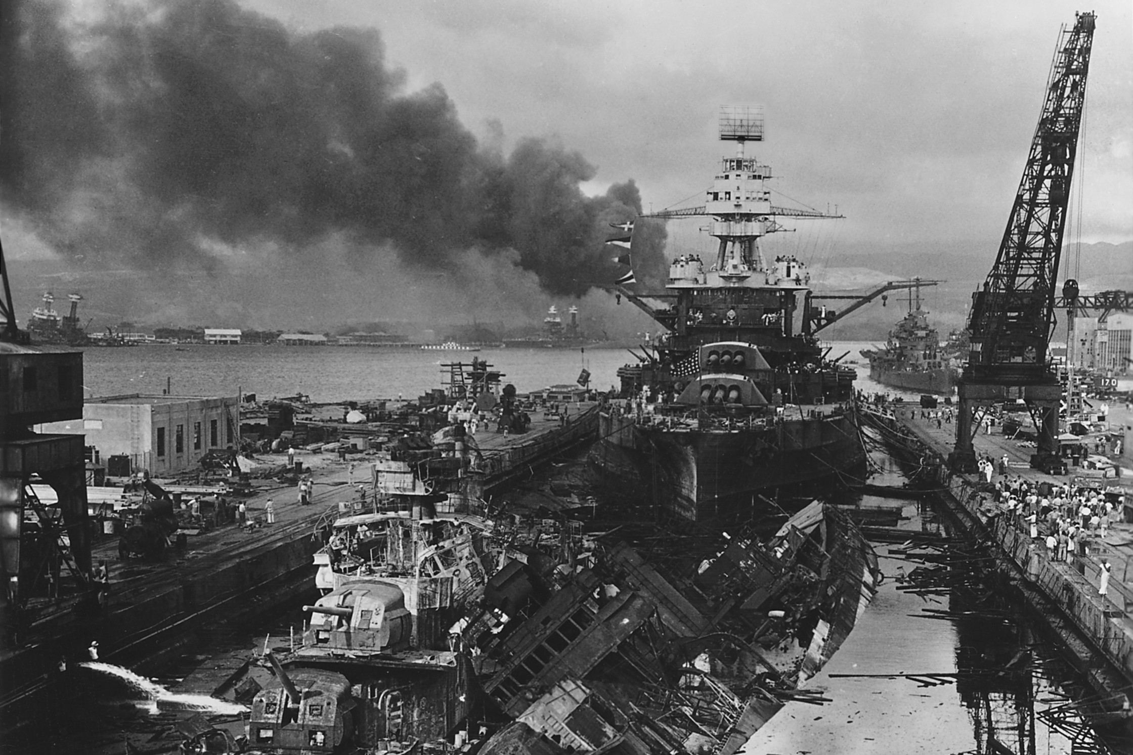 Вторая мировая перл харбор. Нападение на пёрл-Харбор 1941. Атака на «пёрл‑Харбор», 7 декабря, 1941. 7 Декабря 1941 Перл Харбор.