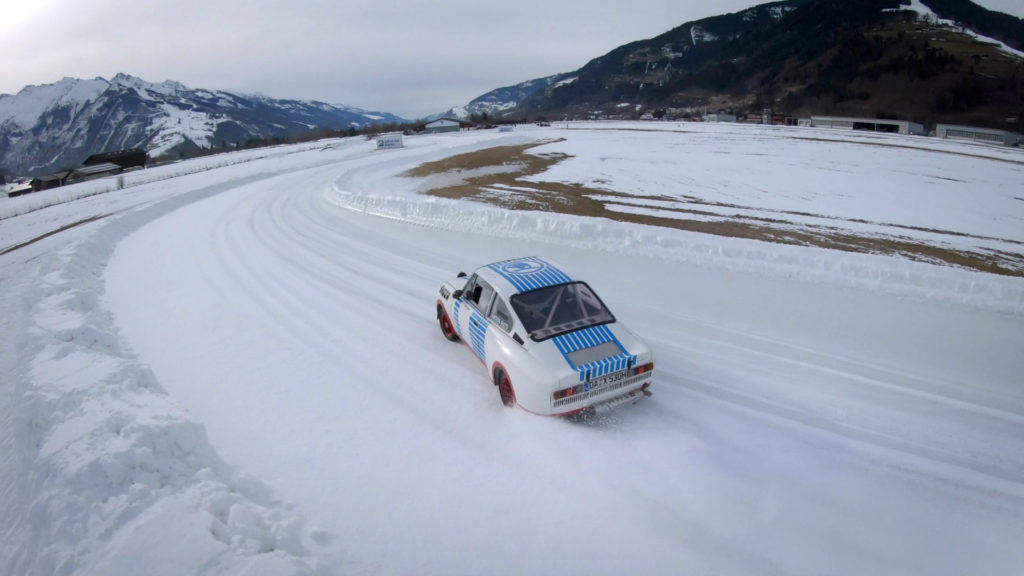 Legendární Škoda 130 RS umí i na sněhu a ledu