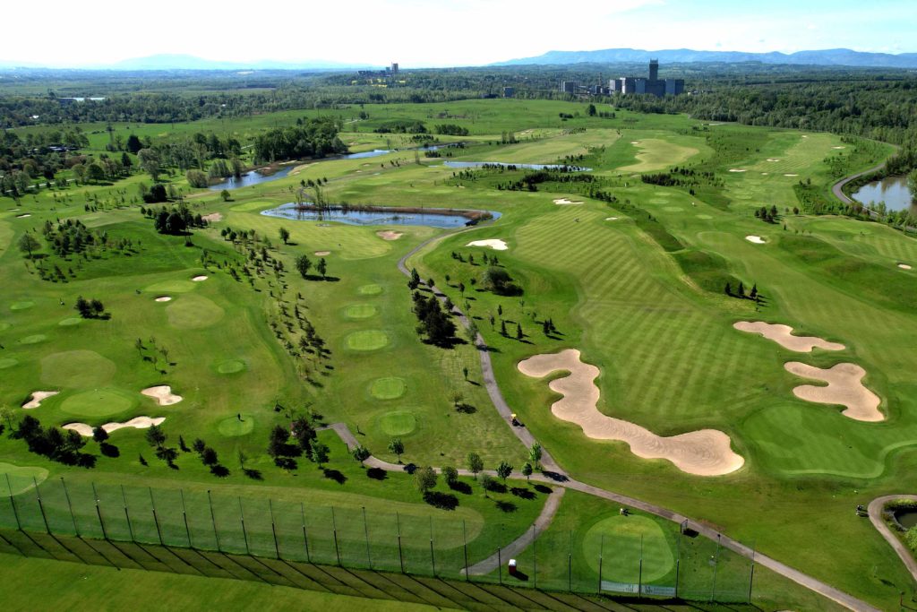 Golfové hřiště