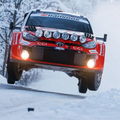 Elfyn Evans ve Švédsku (Toyota Gazoo Racing)
