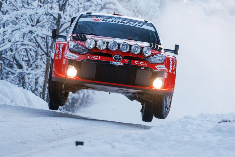 Elfyn Evans ve Švédsku (Toyota Gazoo Racing)