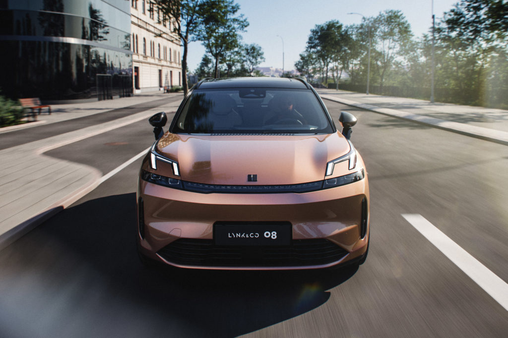 Rekordman Lynk & Co 08