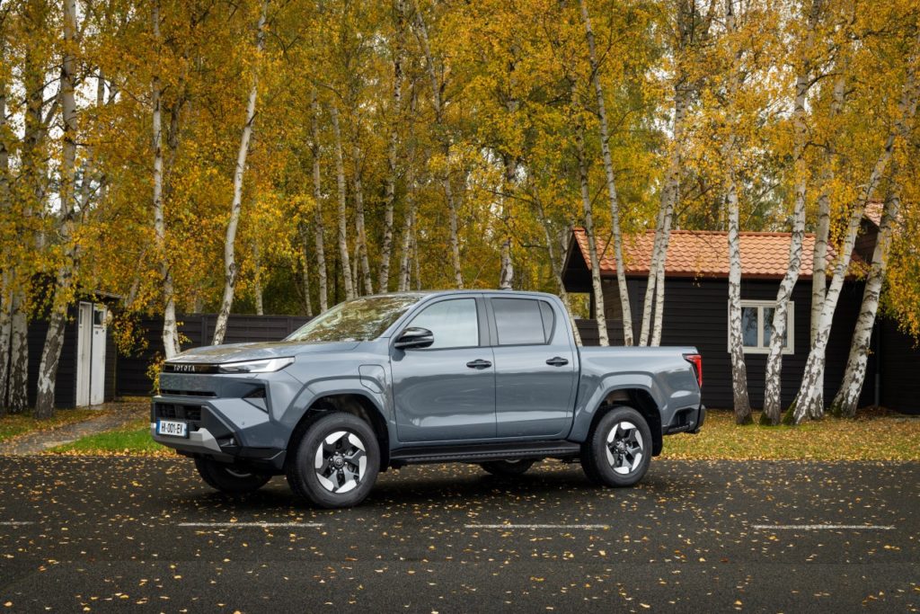 Nová elektrická Toyota Hilux