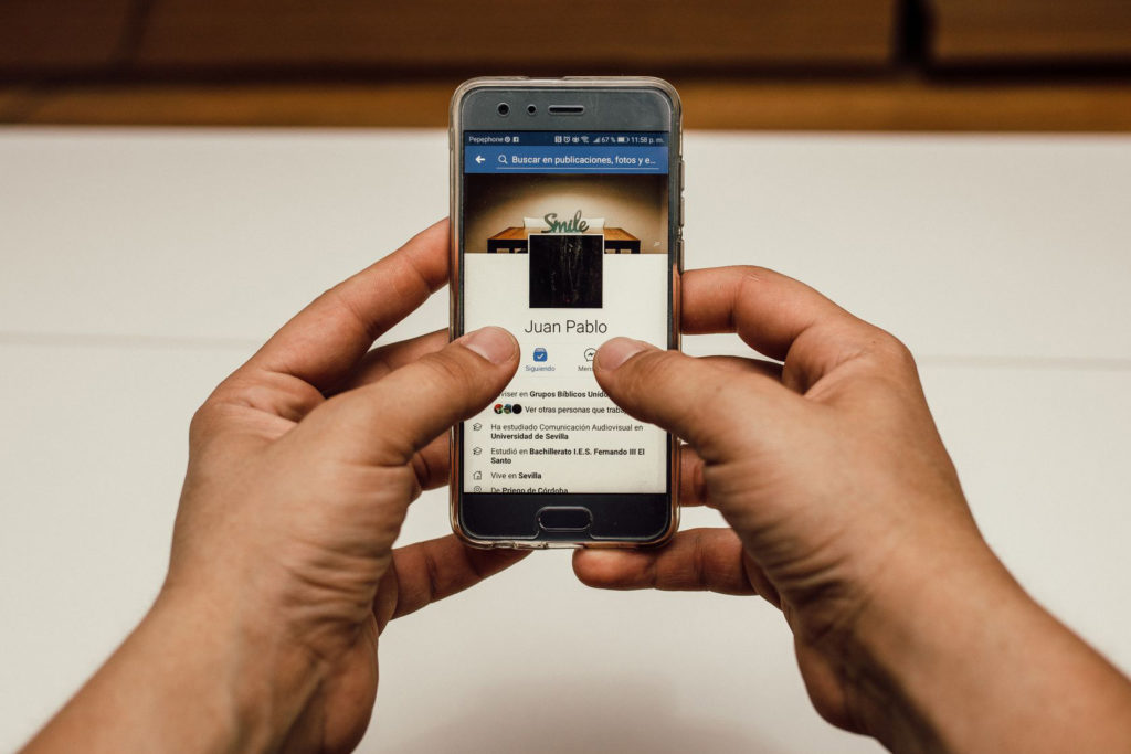 Linkedin v mobilu